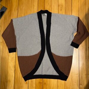 BKE Women's Gray and Brown Cardigan Sweater